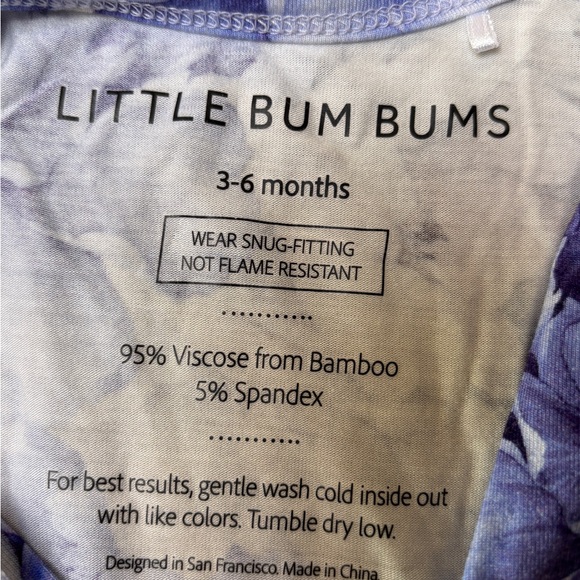 Posh Peanut & More 5 piece Bamboo Onesie Set 3-6M - Picture 4 of 16